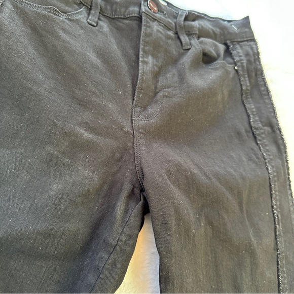Frame Le High Skinny Black Raw Hem in Film Noir Size 28 - Picture 5 of 10